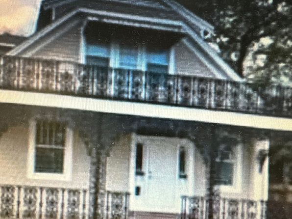 415A Park Ave
