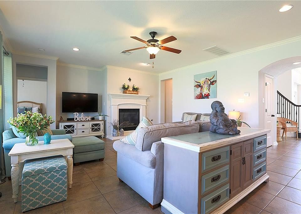 1st image of 2804 Los Alamos Ct