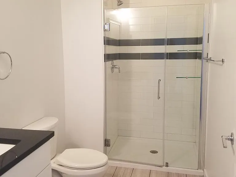 710 Chestnut St #402 — Photo 5