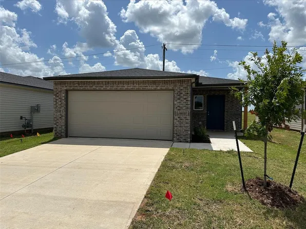 1045 Blue Ridge Dr, Purcell, OK 73080