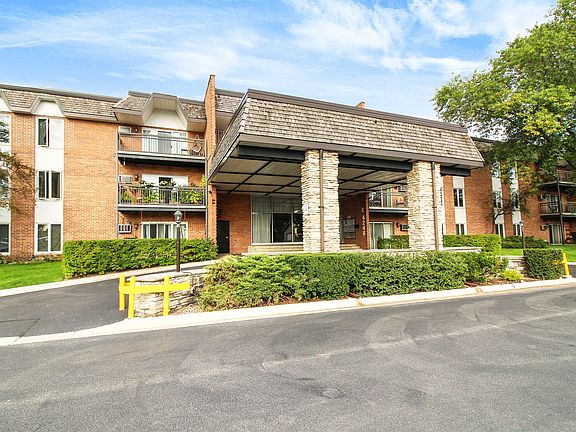 3rd image of 4248 Saratoga Ave APT 206