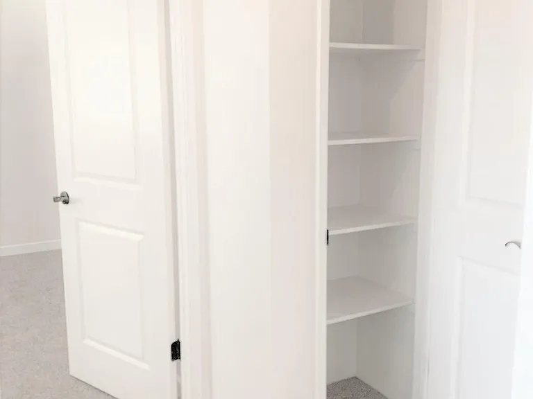 740 W Valley Dr #8 — Photo 14