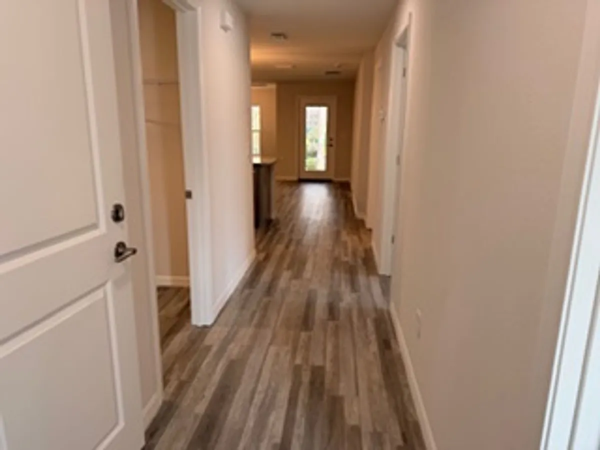 Building Photo - 59 B Wellstream Ln