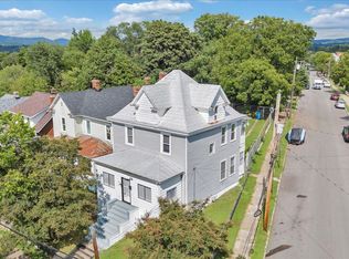 820 6th St SE #1, Roanoke, VA 24013