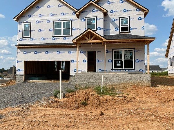 1st image of 504 Autumn Dr