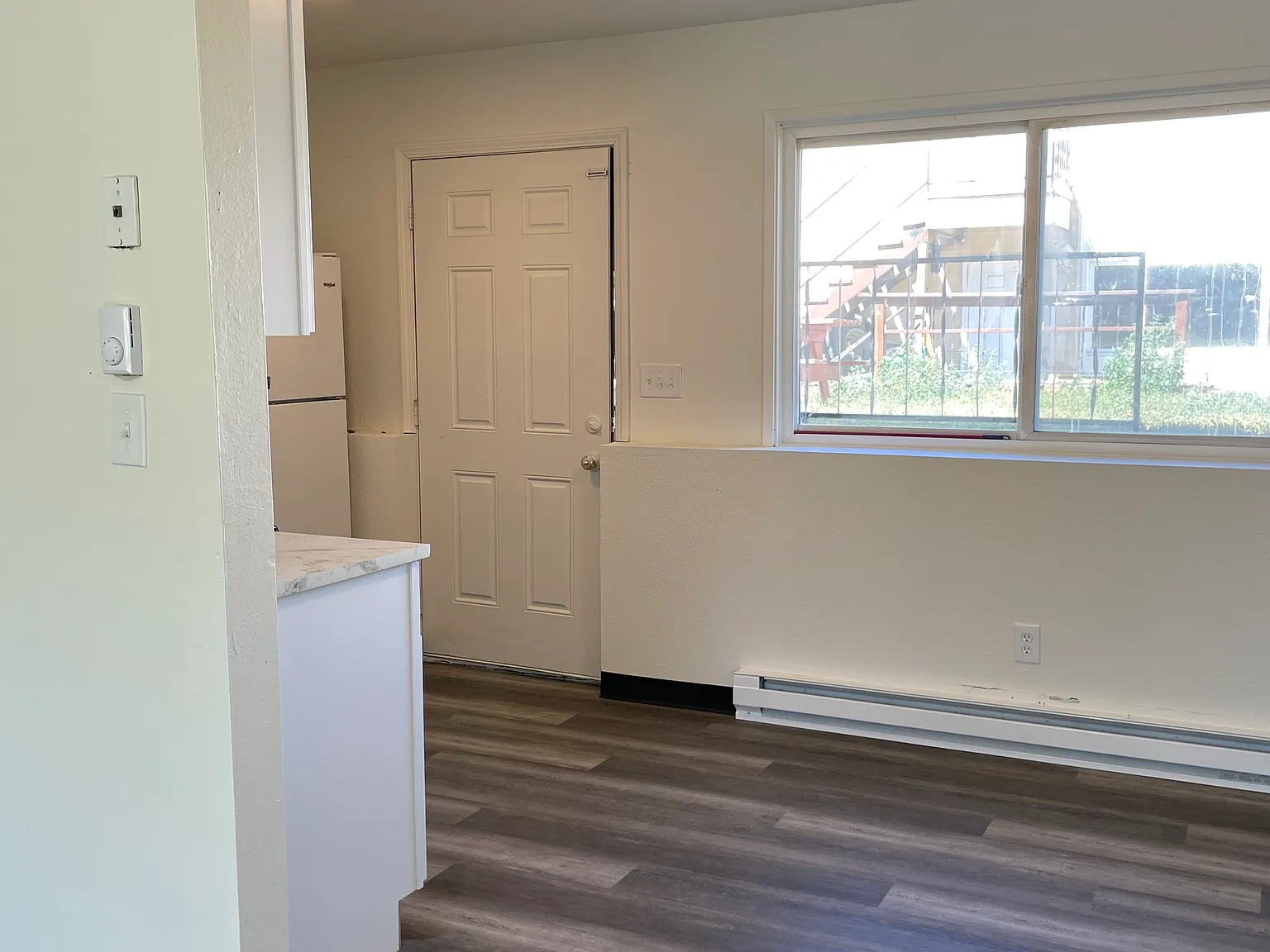 2 bed, 800 sqft, $1,375 — Photo 4
