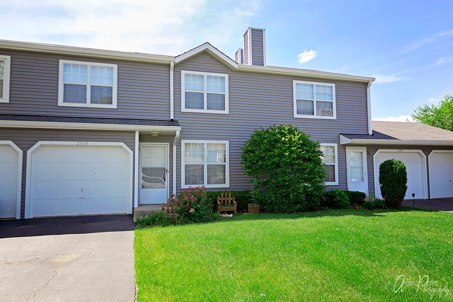 2034 Countryside Ln photo 1