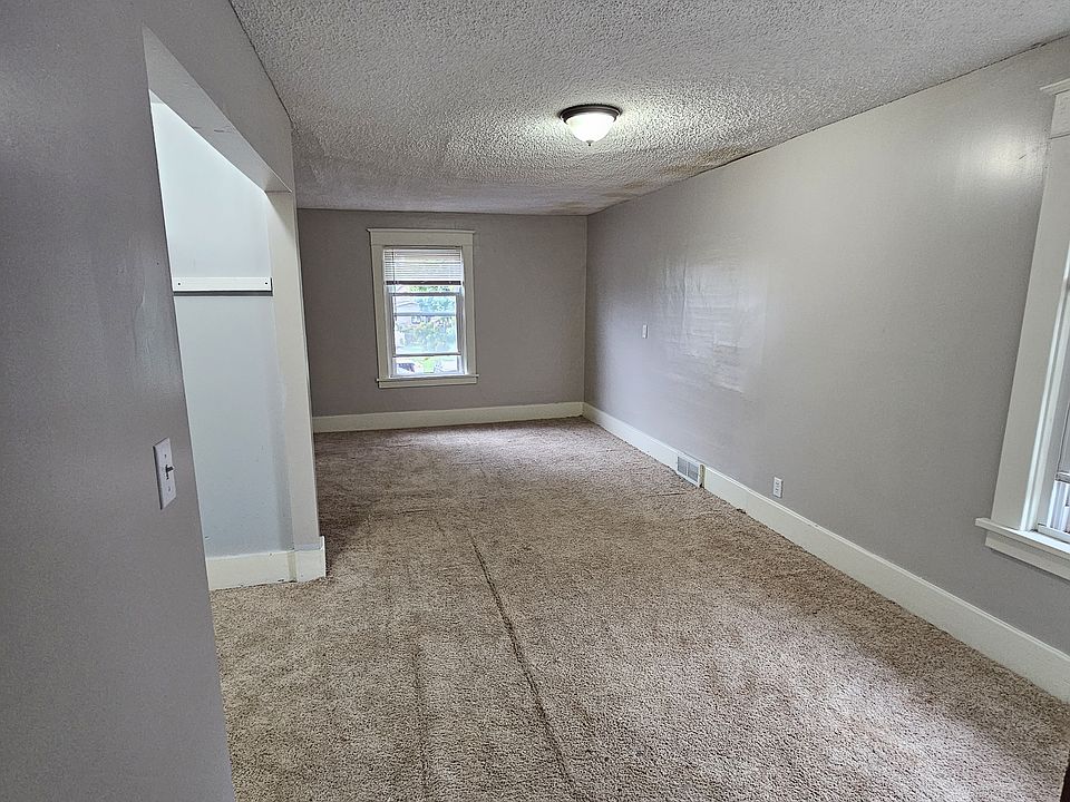 2nd image of 133 80th St #2