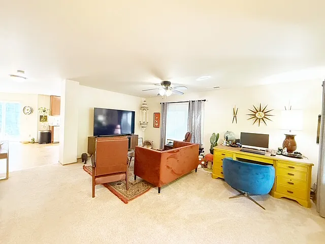 21302 Brevik Pl NW — Photo 4