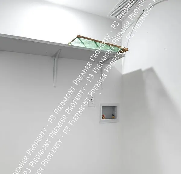 22 Forsyth St — Photo 10