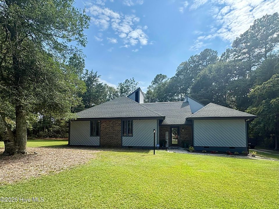 1st image of 12800 Woodbridge Drive