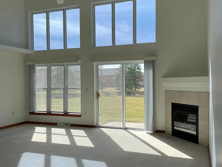 2034 River Point Ct — Photo 7