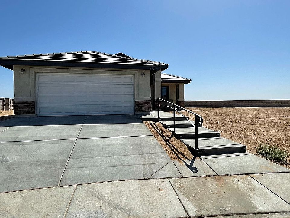 1st image of 447 N Saguaro Ave