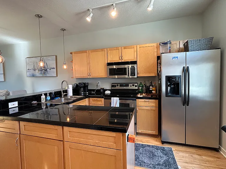 4577 Madison Ave #A — Photo 6