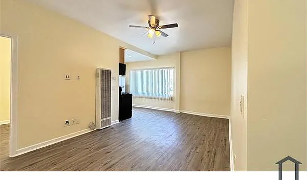 2 bed, $2,450 — Photo 4