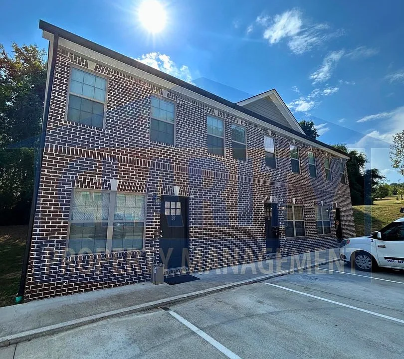 3413 Peerless Rd NW