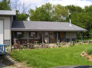 457 SE 50p Rd, Clinton, MO 64735