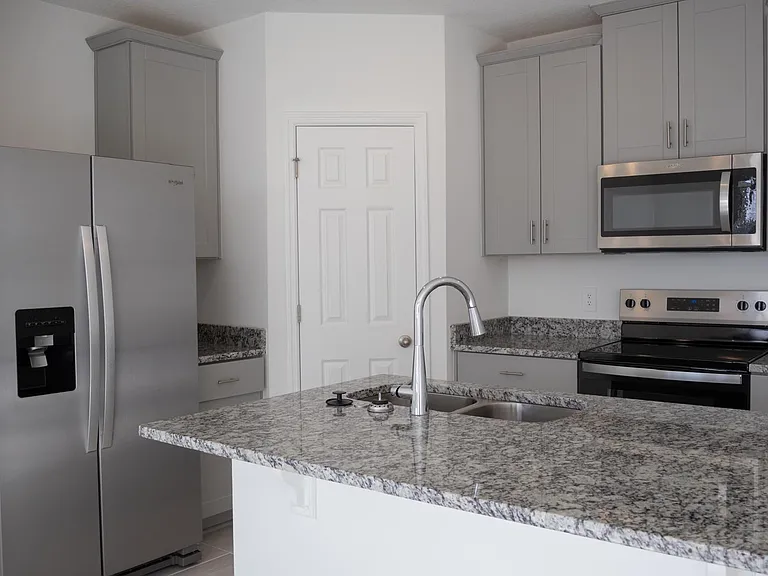 16423 Happy Eagle Dr — Photo 2