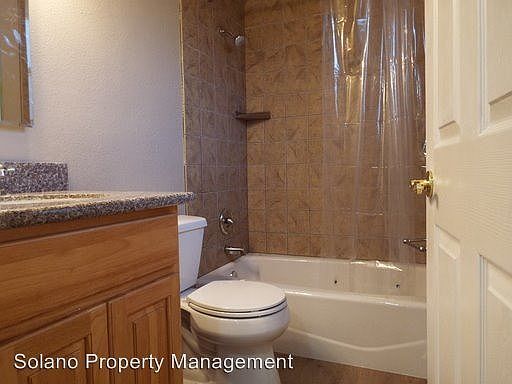 5th image of 622 Kentucky St #A