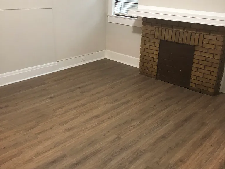 1657 Lee Ave SW — Photo 11