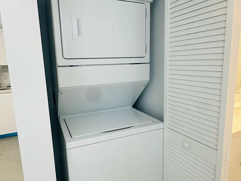 Laundry Center