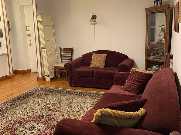 139-15 83rd Ave Floor 114, Queens, NY 11435