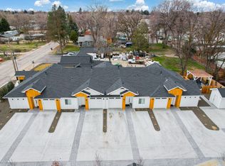 330 E 44th St, Garden City, ID 83714
