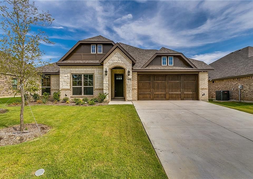 1st image of 543 Hay Meadow Dr