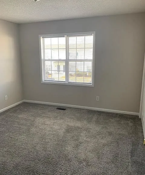 3955 Sterling Pointe Dr — Photo 11