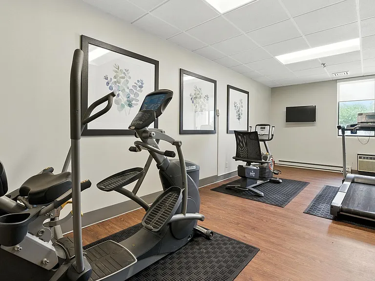 Colona House Senior Apartments - 62+ — Photo 18