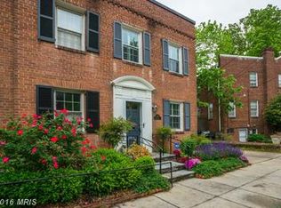 2305 Huidekoper Pl NW, Washington, DC 20007