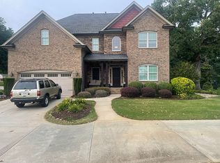 911 Devenger Rd, Greer, SC 29650