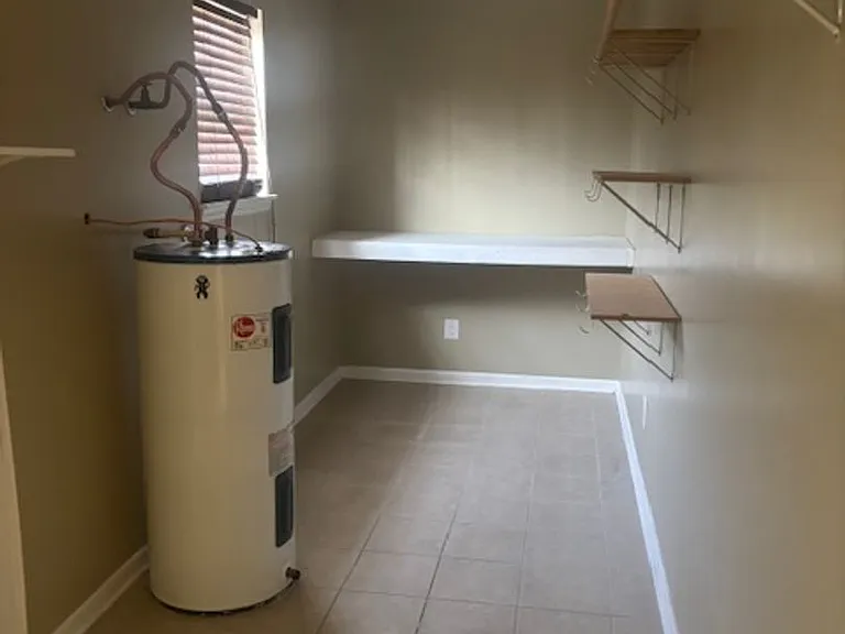 3403 Ravenwood Dr — Photo 8