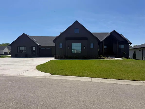 235 S Ciderbluff Cir, Goddard, KS 67052
