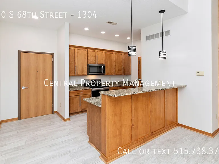 230 S 68th St #1304 — Photo 2