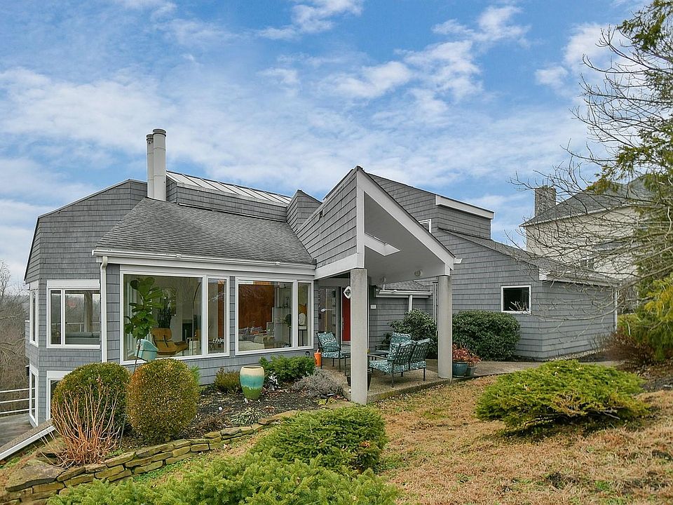 1st image of 418 Bryn Du Dr