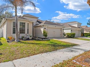 10207 Avelar Ridge Dr, Riverview, FL 33578