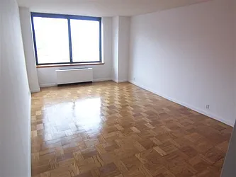 Rented by Luxury Habitat