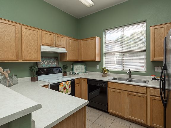 3rd image of 8942 E Capri Ave