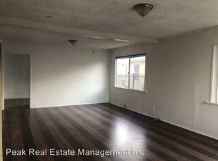 213 E 67th St, Los Angeles, CA 90003