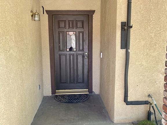 5th image of 317 Mamie St