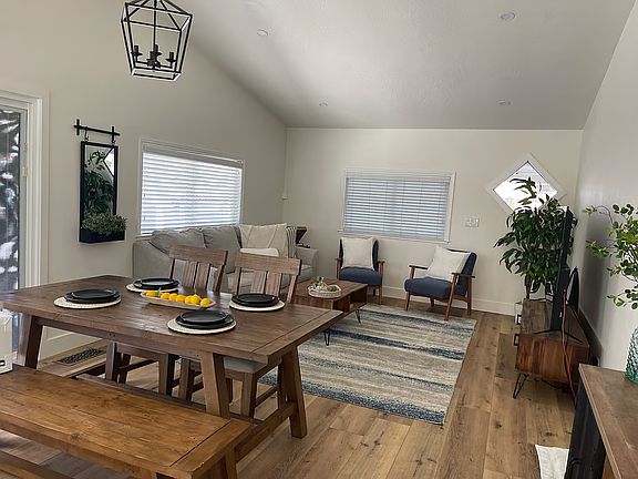 3rd image of 1406 Marlin Pl