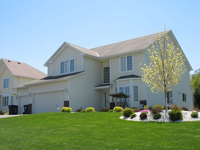 2nd image of 1942 Wilhelm Ct