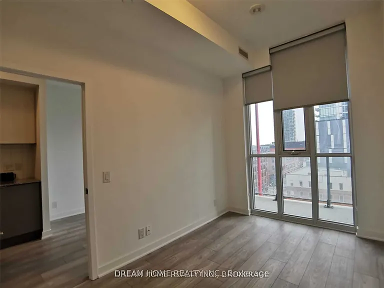 120 Parliament St #808 — Photo 4