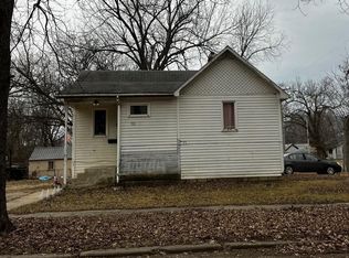 901 S Main St, Clinton, MO 64735