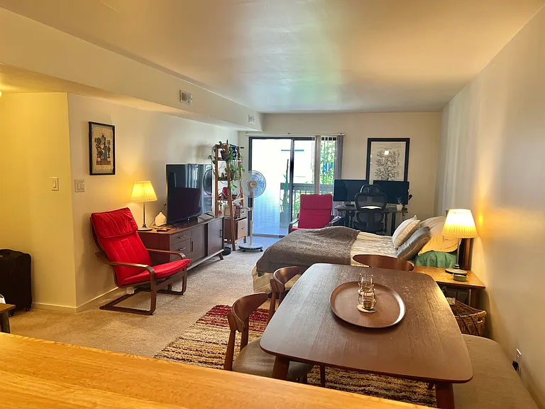 1000 Linden Ave #N303 — Photo 6