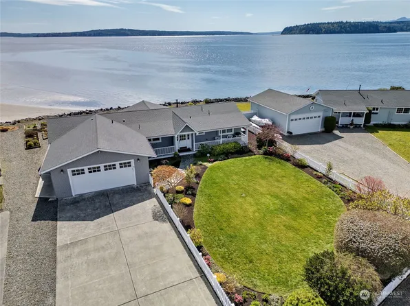 4439 NE Key Place, Hansville, WA 98340