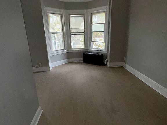 5th image of 25 Rowland St #6D