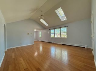 56 Center St, Dennis Pt, MA 02639