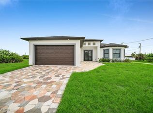 1727 NW 8th Pl, Cape Coral, FL 33993